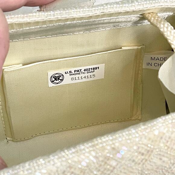 Vintage Cream Beaded Clasp Clutch Shoulder Bag - Picture 4 of 11